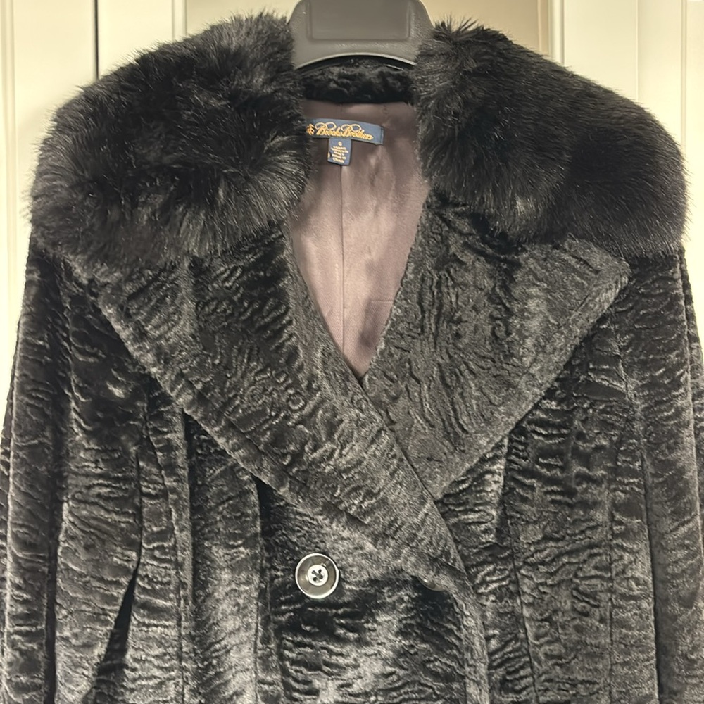 Brooks Brothers 1818 Black faux Fur Coat 6 Petite